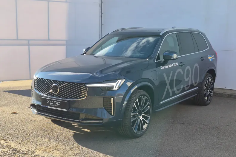 Volvo XC90 din 2025 cu 100 km - oferta VOL151489 - foto 2