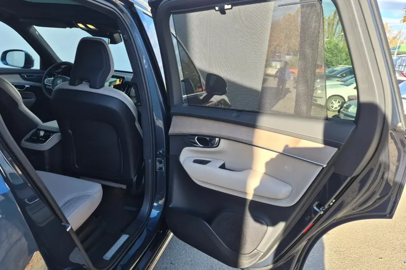 Volvo XC90 din 2025 cu 100 km - oferta VOL151489 - foto 20
