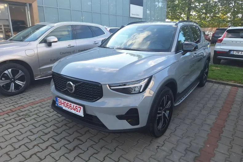 Volvo XC40 din 2024 cu 500 km - oferta VOL151490 - foto 1