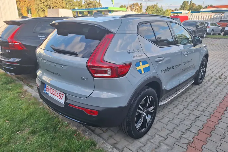Volvo XC40 din 2024 cu 500 km - oferta VOL151490 - foto 2