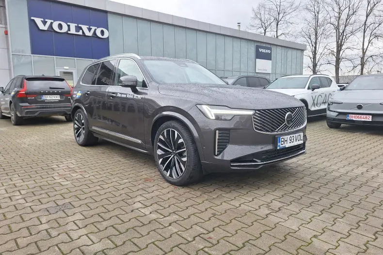 Volvo XC90 din 2025 cu 7.500 km - oferta VOL151492 - foto 6
