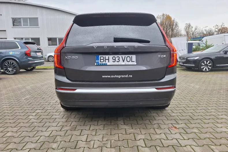 Volvo XC90 din 2025 cu 7.500 km - oferta VOL151492 - foto 11