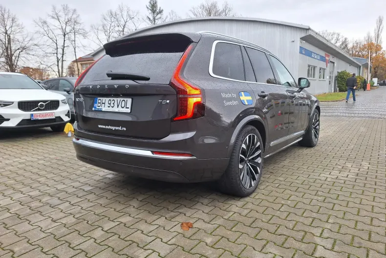 Volvo XC90 din 2025 cu 7.500 km - oferta VOL151492 - foto 13