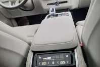 Volvo XC90 din 2025 cu 7.500 km - oferta VOL151492 - foto 34