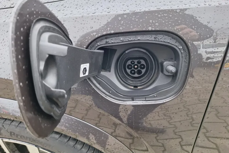 Volvo XC90 din 2025 cu 7.500 km - oferta VOL151492 - foto 39