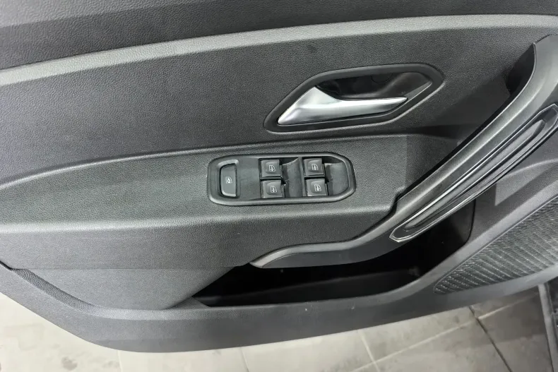 Dacia Duster din 2020 cu 119.140 km - oferta DAC151503 - foto 9