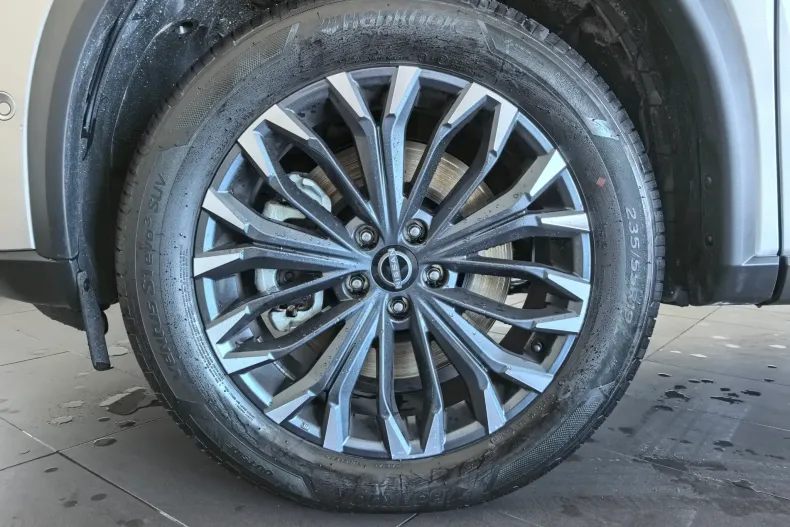 Nissan X-Trail din 2025 cu 1.000 km - oferta NIS151505 - foto 5