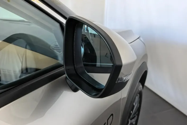 Nissan X-Trail din 2025 cu 1.000 km - oferta NIS151505 - foto 6