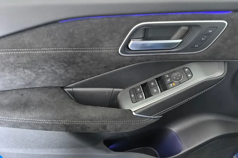 Nissan Qashqai din 2025 cu 1.300 km - oferta NIS151506 - foto 11