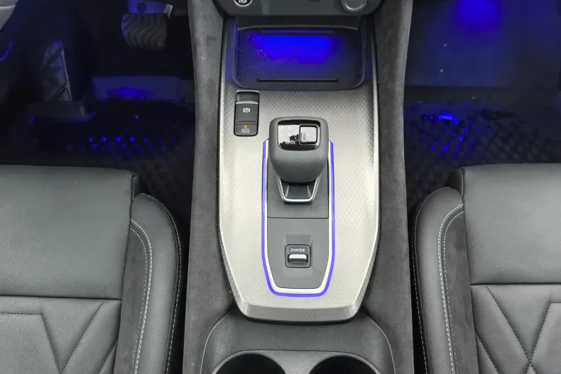 Nissan Qashqai din 2025 cu 1.300 km - oferta NIS151506 - foto 22