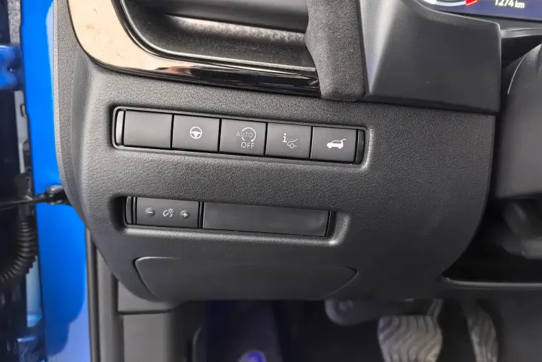 Nissan Qashqai din 2025 cu 1.300 km - oferta NIS151506 - foto 23