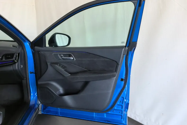 Nissan Qashqai din 2025 cu 1.300 km - oferta NIS151506 - foto 29