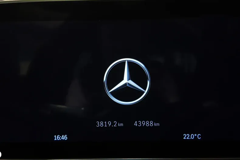Mercedes-Benz C din 2022 cu 43.900 km - oferta MER151507 - foto 10
