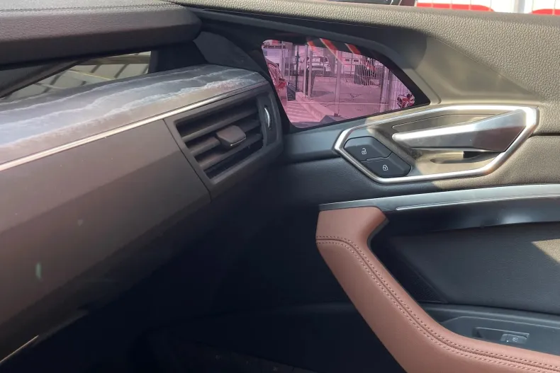 Audi e-tron din 2022 cu 30.500 km - oferta AUD151520 - foto 15