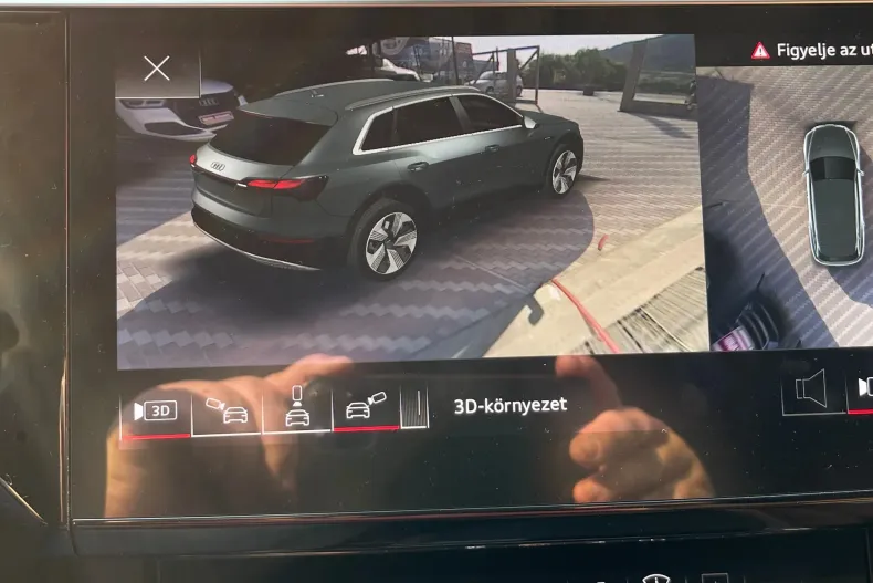 Audi e-tron din 2022 cu 30.500 km - oferta AUD151520 - foto 17