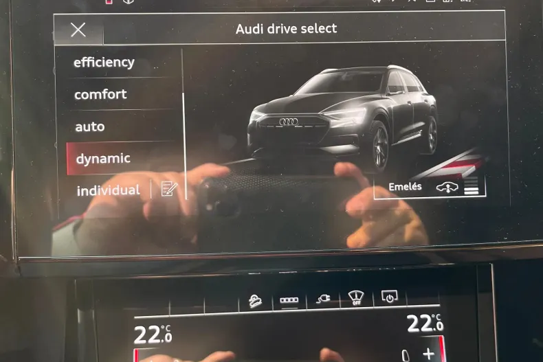 Audi e-tron din 2022 cu 30.500 km - oferta AUD151520 - foto 18