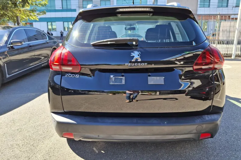 Peugeot 2008 din 2019 cu 177.000 km - oferta PEU151523 - foto 4