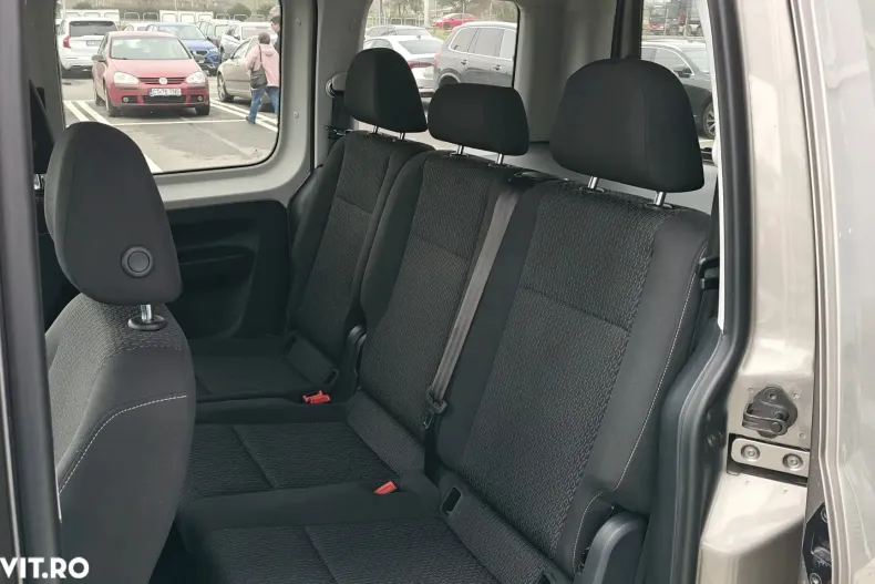 Volkswagen Caddy din 2019 cu 111.545 km - oferta VOL151530 - foto 11