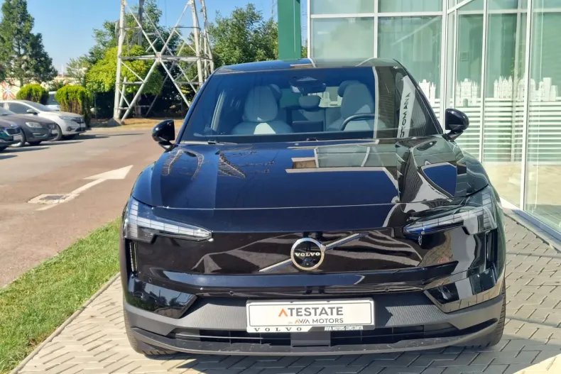 Volvo EX30 din 2025 cu 2.005 km - oferta VOL151533 - foto 2