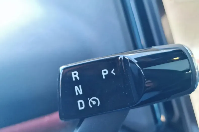 Volvo EX30 din 2025 cu 2.005 km - oferta VOL151533 - foto 13