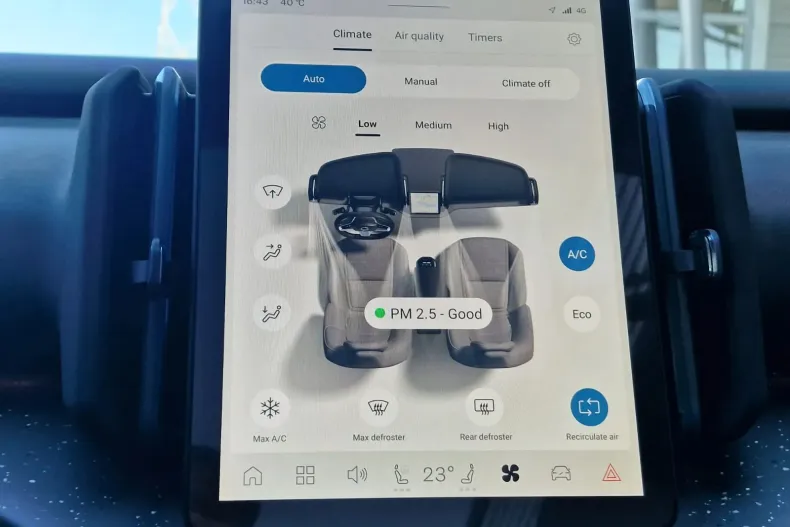 Volvo EX30 din 2025 cu 2.005 km - oferta VOL151533 - foto 18