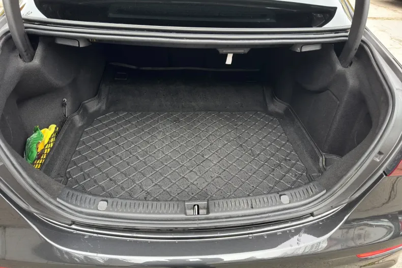 Mercedes-Benz E din 2021 cu 98.000 km - oferta MER151541 - foto 32