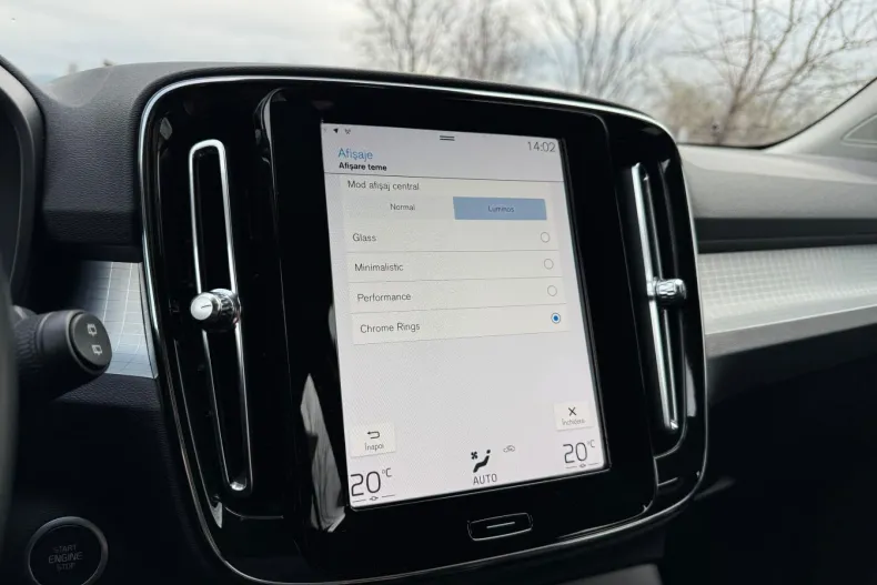Volvo XC40 din 2020 cu 161.222 km - oferta VOL151545 - foto 16