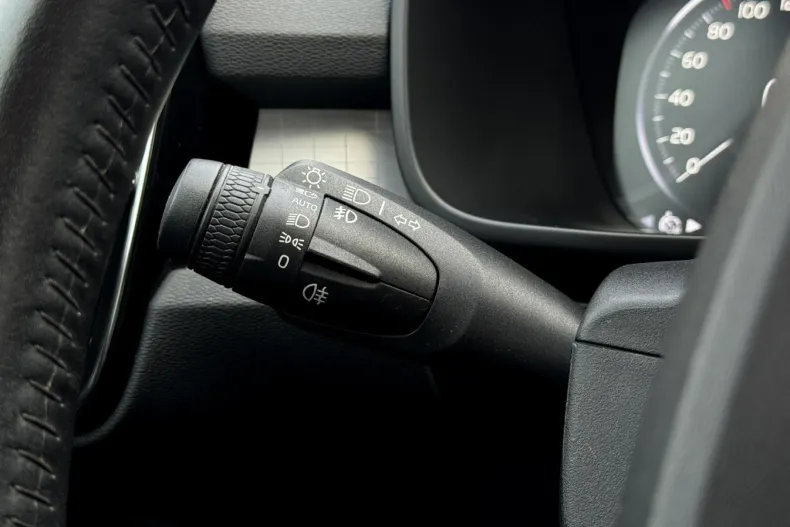 Volvo XC40 din 2020 cu 161.222 km - oferta VOL151545 - foto 22