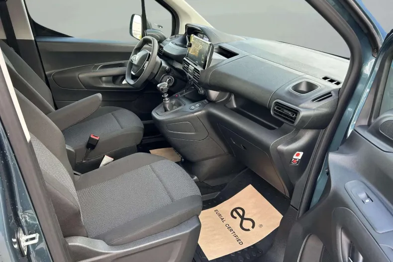 Peugeot Rifter din 2025 cu 550 km - oferta PEU151553 - foto 11