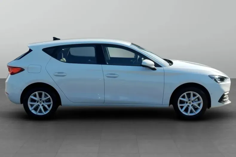 Seat Leon din 2025 cu 2.000 km - oferta SEA151556 - foto 4