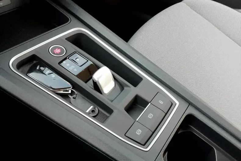 Seat Leon din 2025 cu 2.000 km - oferta SEA151556 - foto 17