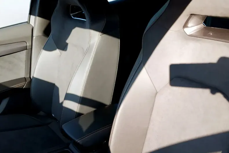 Cupra Formentor din 2025 cu 3.000 km - oferta CUP151557 - foto 17