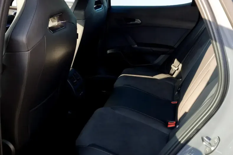 Cupra Formentor din 2025 cu 3.000 km - oferta CUP151557 - foto 19