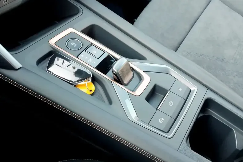 Cupra Formentor din 2025 cu 3.000 km - oferta CUP151557 - foto 21