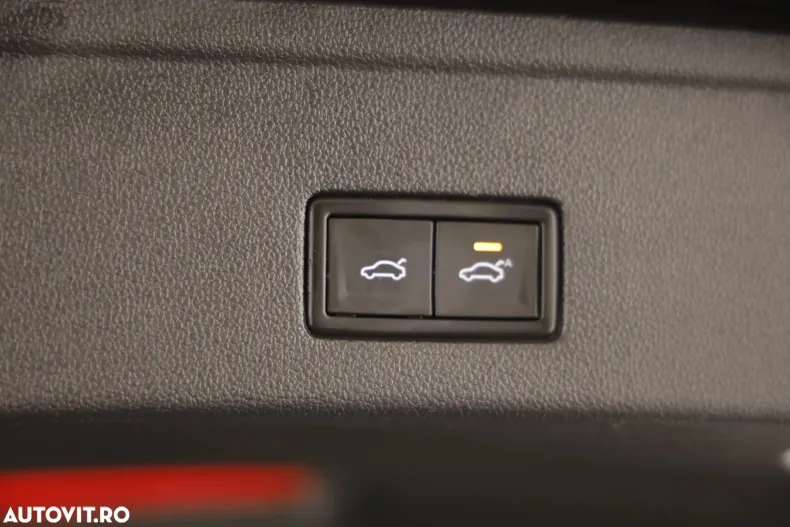 Volkswagen Touareg din 2022 cu 111.306 km - oferta VOL151560 - foto 25