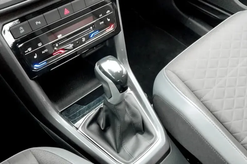 Volkswagen T-Cross din 2022 cu 63.718 km - oferta VOL151561 - foto 18