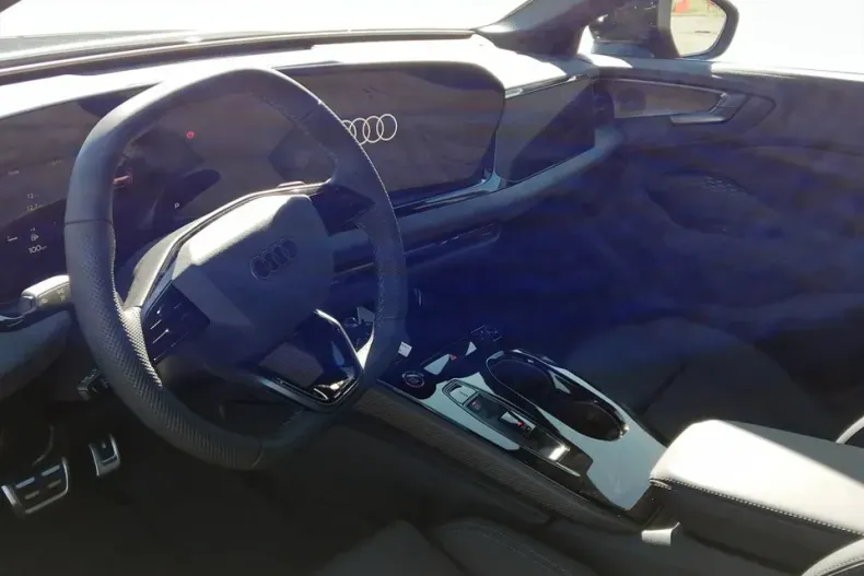 Audi A5 din 2025 cu 3.000 km - oferta AUD151562 - foto 13