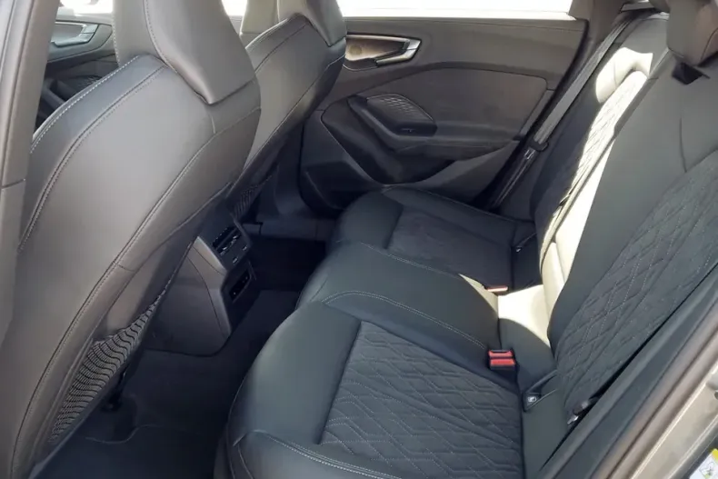 Audi A5 din 2025 cu 3.000 km - oferta AUD151562 - foto 24