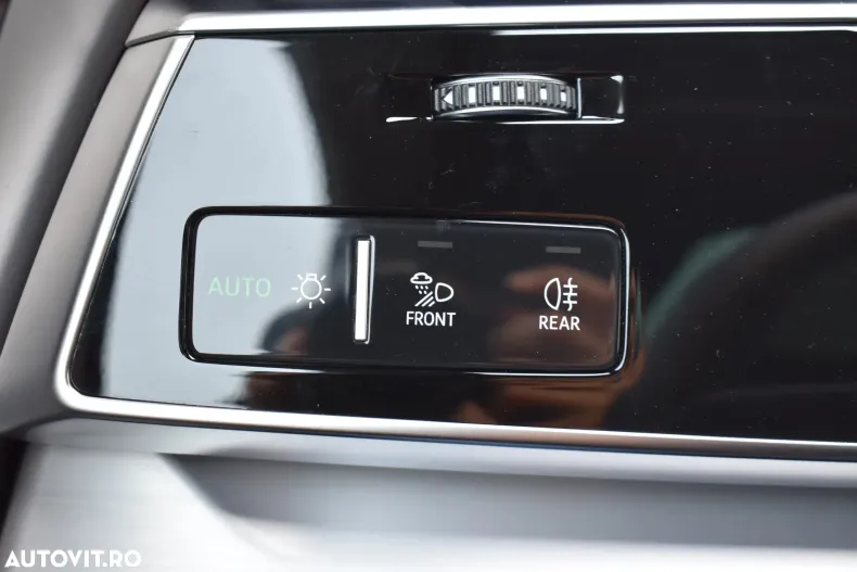 Audi Q8 din 2024 cu 3.000 km - oferta AUD151564 - foto 14