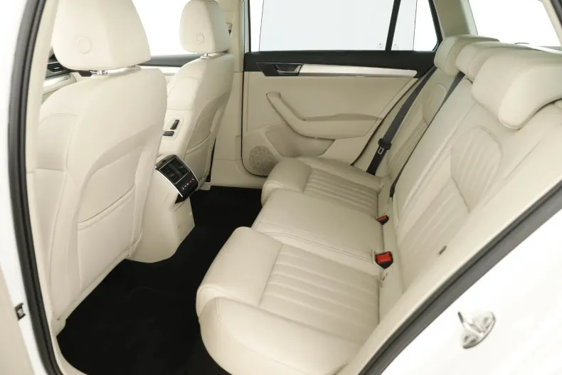 Skoda Superb din 2020 cu 129.722 km - oferta SKO151570 - foto 10