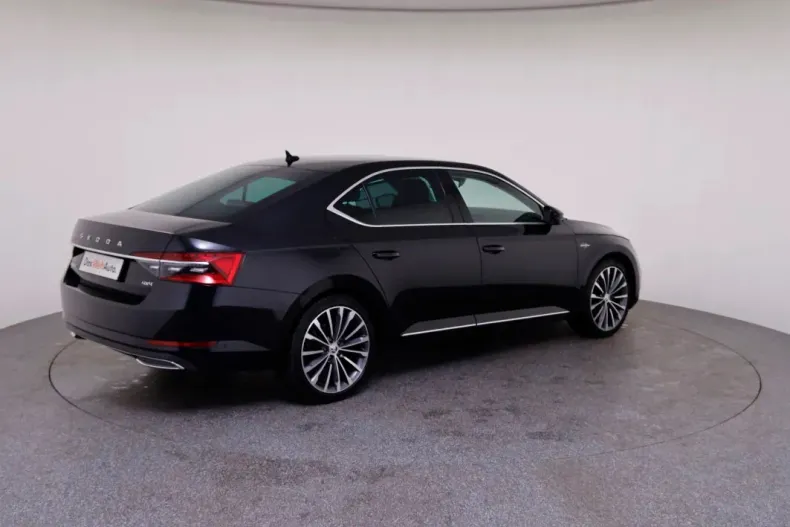 Skoda Superb din 2022 cu 150.758 km - oferta SKO151571 - foto 5