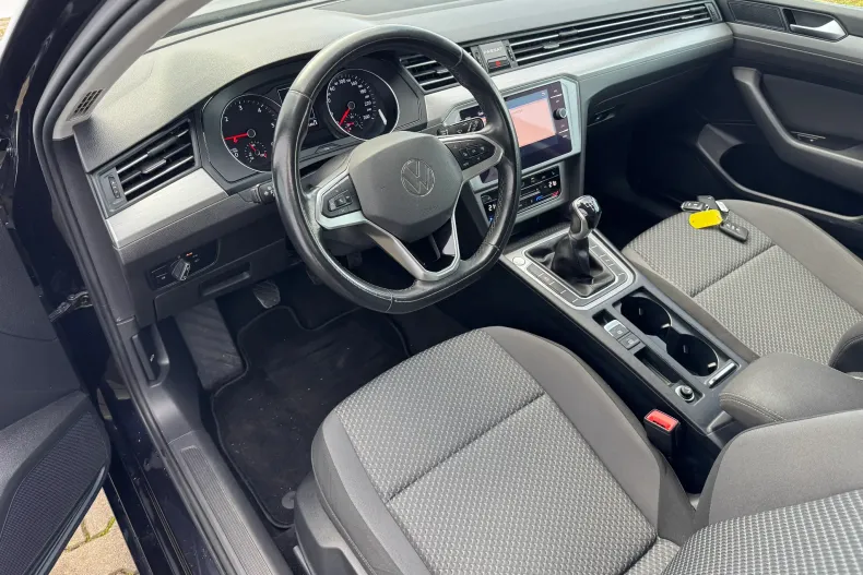 Volkswagen Passat din 2021 cu 175.000 km - oferta VOL151575 - foto 20