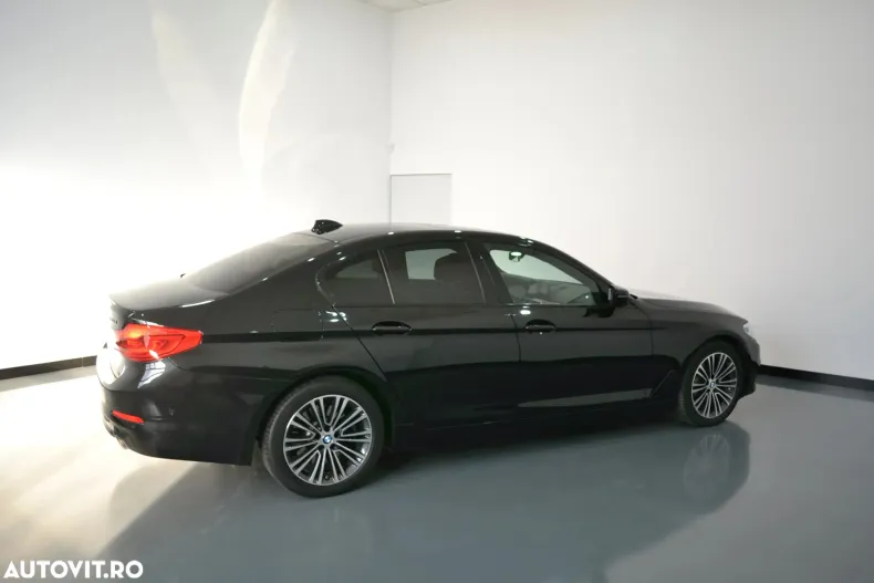 BMW Seria 5 din 2019 cu 105.947 km - oferta BMW151576 - foto 4