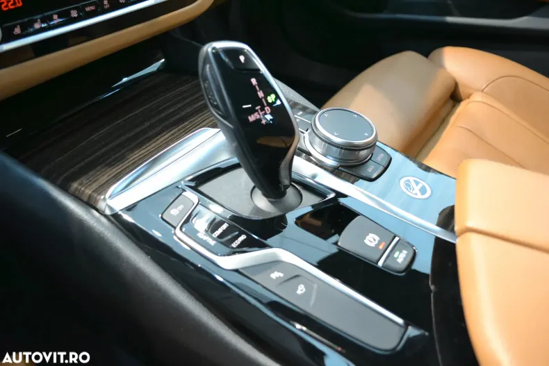 BMW Seria 5 din 2019 cu 105.947 km - oferta BMW151576 - foto 16