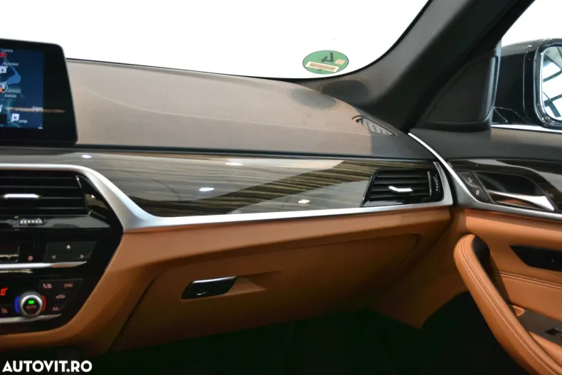 BMW Seria 5 din 2019 cu 105.947 km - oferta BMW151576 - foto 23