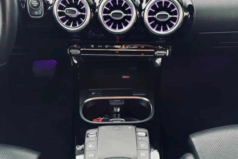 Mercedes-Benz CLA din 2020 cu 145.700 km - oferta MER151578 - foto 20