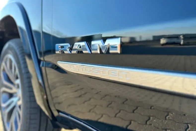 Dodge RAM din 2025 cu 22 km - oferta DOD151581 - foto 10