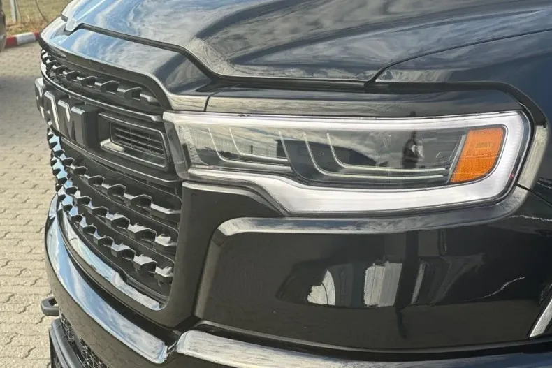 Dodge RAM din 2025 cu 7 km - oferta DOD151582 - foto 4