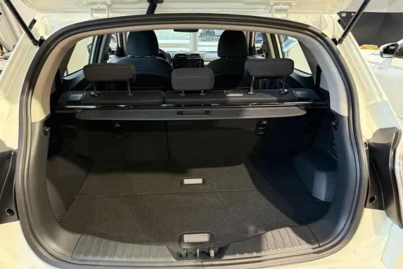 KG Mobility Tivoli din 2025 cu 3 km - oferta KGM151589 - foto 8