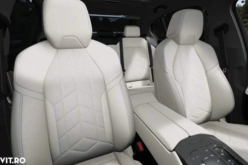 BMW Seria 5 din 2025 cu 10 km - oferta BMW151601 - foto 12